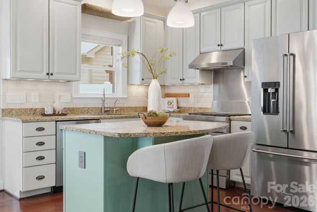 1919 Lela Avenue, Charlotte, NC 28208