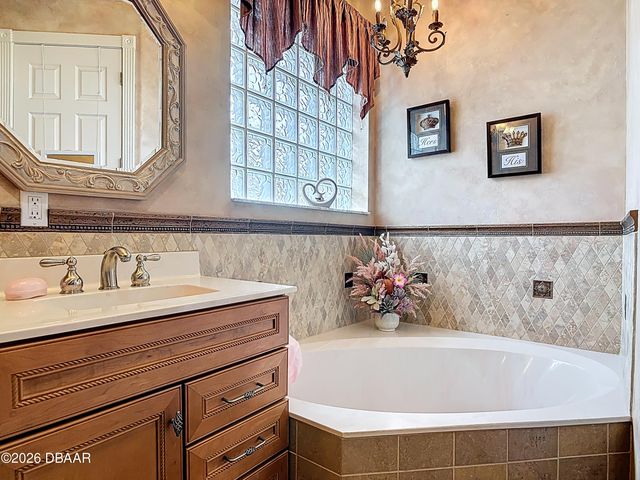 50 Kathleen Trail, Palm Coast, FL 32164