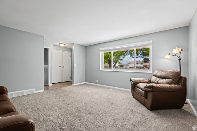 3846 W MEADOW GATE DR, West Valley City, UT 84120