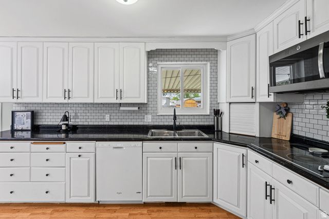 3846 W MEADOW GATE DR, West Valley City, UT 84120