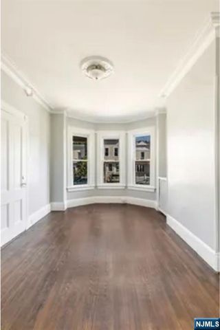 25 Gautier Avenue, Jersey City, NJ 07306