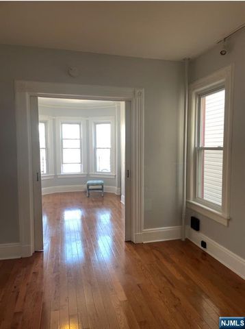 25 Gautier Avenue, Jersey City, NJ 07306