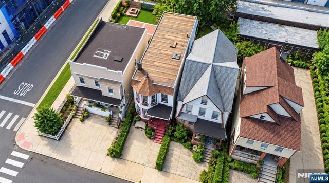 25 Gautier Avenue, Jersey City, NJ 07306