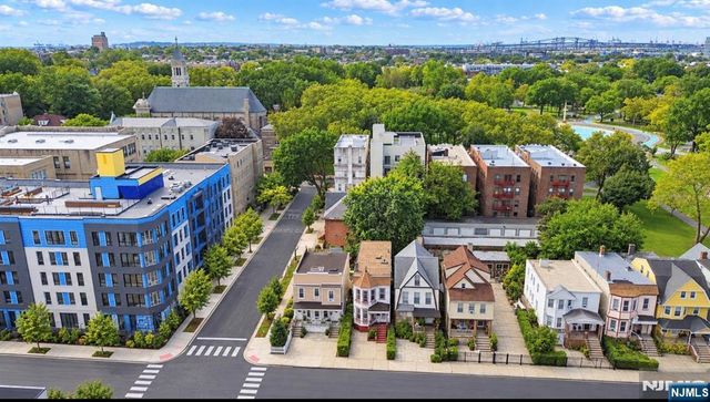 25 Gautier Avenue, Jersey City, NJ 07306
