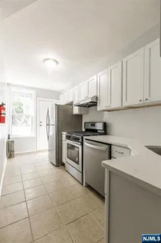 25 Gautier Avenue, Jersey City, NJ 07306