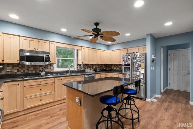 5008 E Shady Point Drive, Monticello, IN 47960