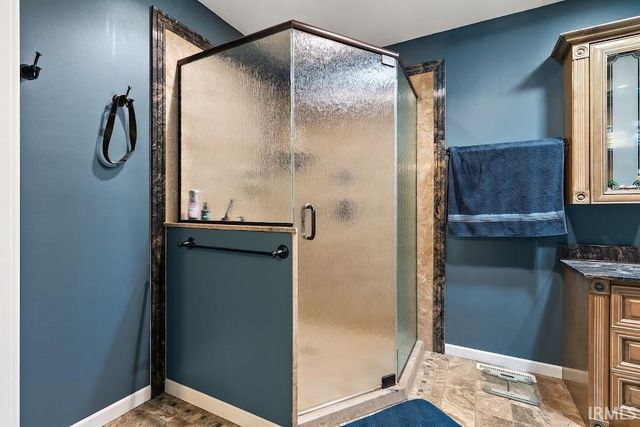 5008 E Shady Point Drive, Monticello, IN 47960