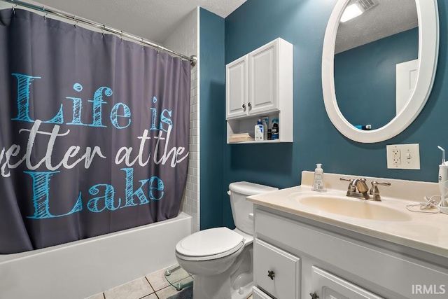 5008 E Shady Point Drive, Monticello, IN 47960