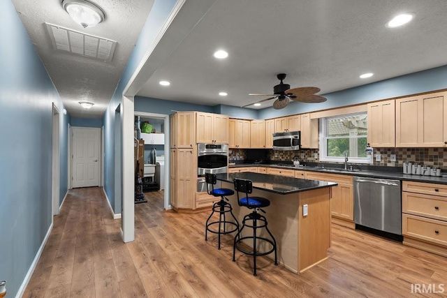 5008 E Shady Point Drive, Monticello, IN 47960