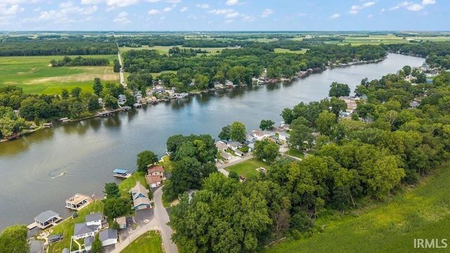 5008 E Shady Point Drive, Monticello, IN 47960