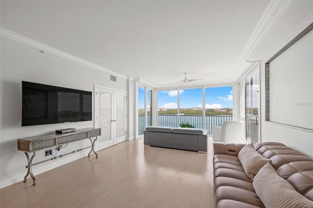 1280 DOLPHIN BAY WAY 402, Sarasota, FL 34242