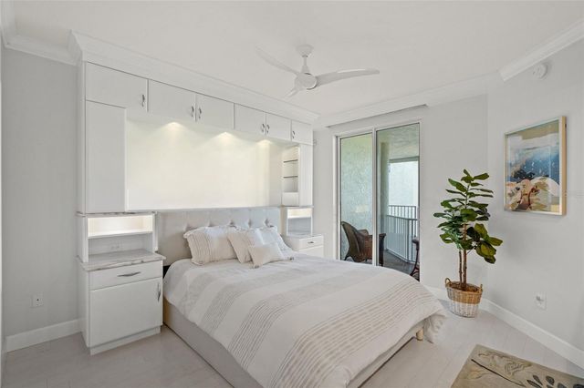 1280 DOLPHIN BAY WAY 402, Sarasota, FL 34242