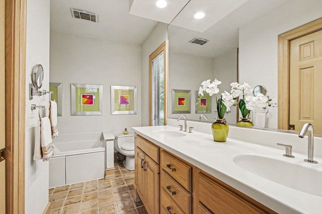 3730 Chimney Hill Drive, Valparaiso, IN 46383