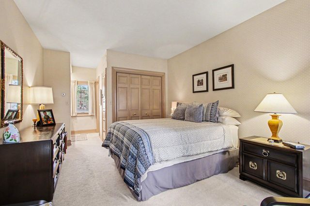 3730 Chimney Hill Drive, Valparaiso, IN 46383