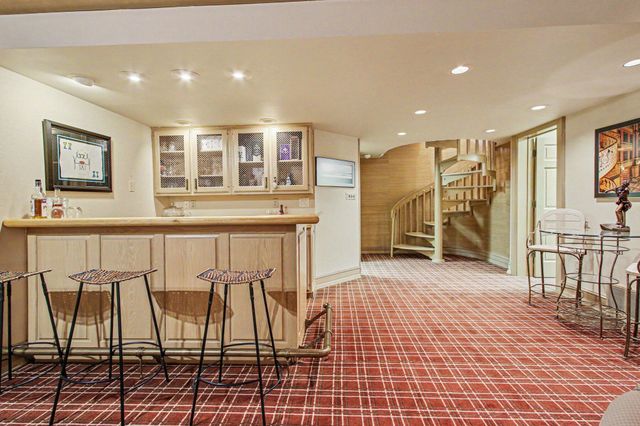 3730 Chimney Hill Drive, Valparaiso, IN 46383