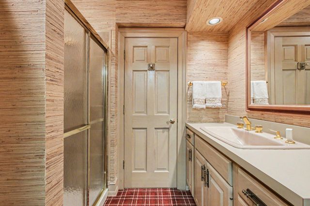 3730 Chimney Hill Drive, Valparaiso, IN 46383