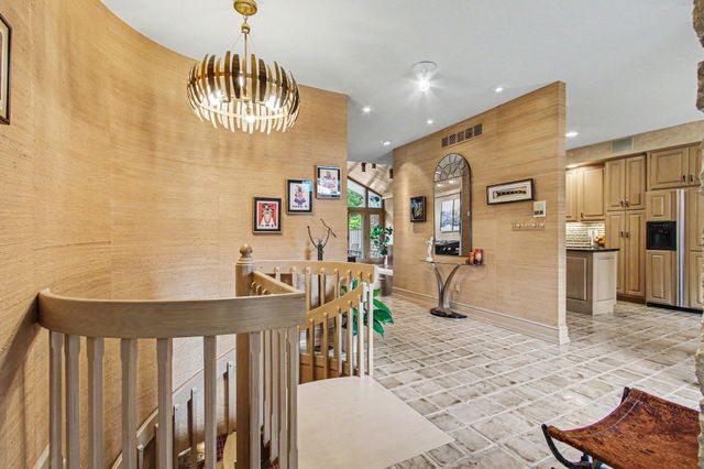 3730 Chimney Hill Drive, Valparaiso, IN 46383