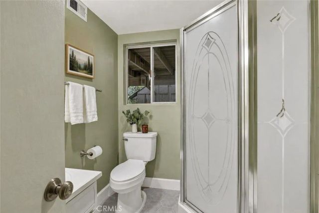 176 Fir Terrace, Cedar Glen, CA 92321