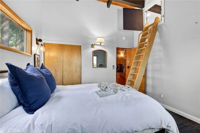 176 Fir Terrace, Cedar Glen, CA 92321