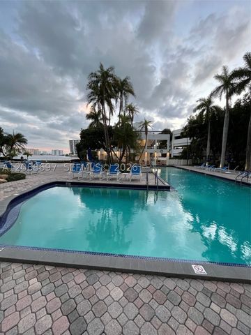 3600 Mystic Pointe dr 1010, Aventura, FL 33180
