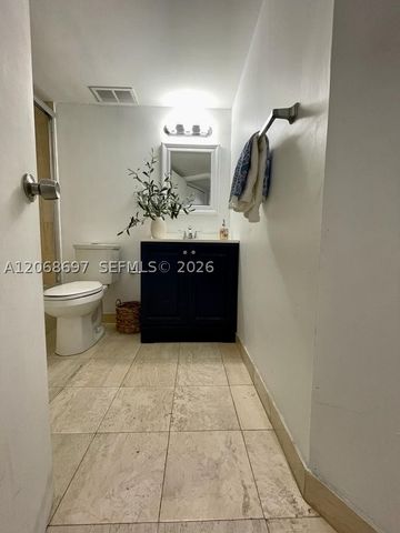 3600 Mystic Pointe dr 1010, Aventura, FL 33180