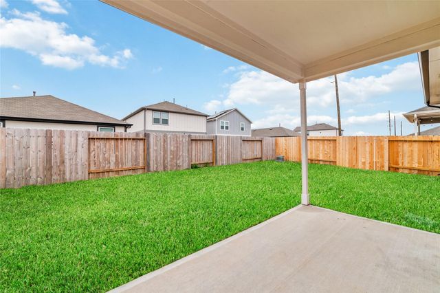 17975 Grain Auger Road, Hockley, TX 77447