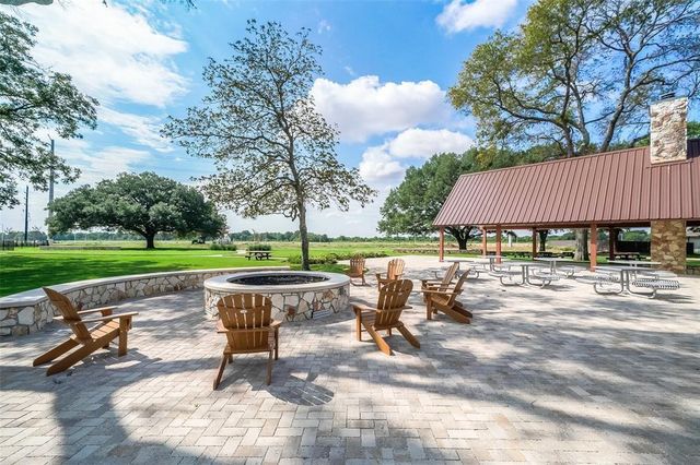 17975 Grain Auger Road, Hockley, TX 77447