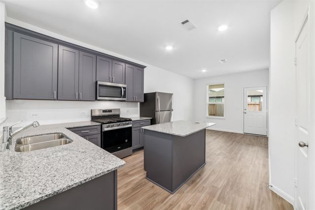 17975 Grain Auger Road, Hockley, TX 77447