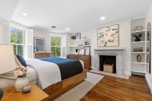 7 Concord Sq 4, Boston, MA 02118