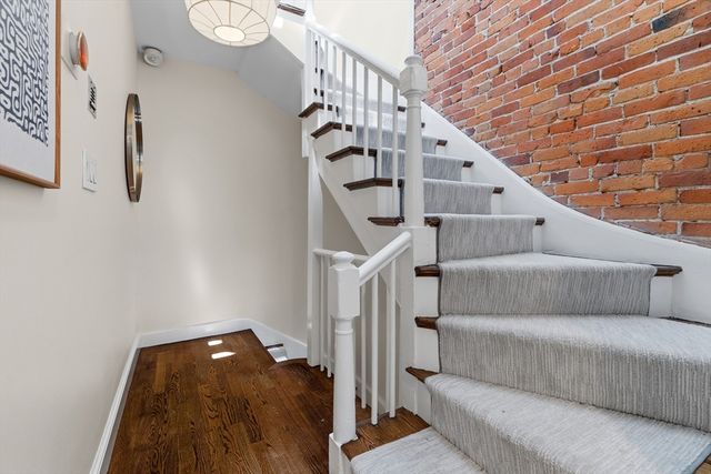 7 Concord Sq 4, Boston, MA 02118