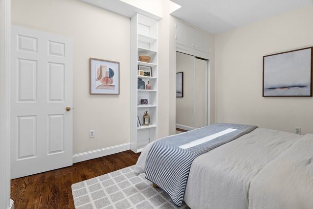 7 Concord Sq 4, Boston, MA 02118