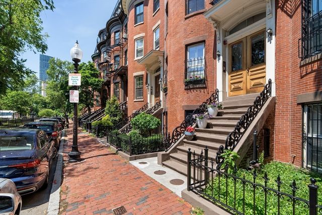 7 Concord Sq 4, Boston, MA 02118