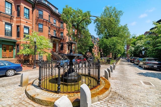 7 Concord Sq 4, Boston, MA 02118
