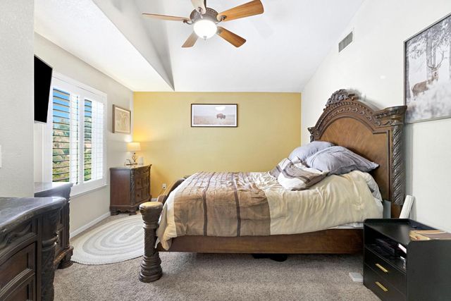 7208 N Antioch Avenue, Fresno, CA 93722