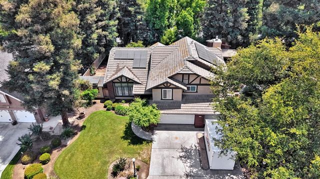 7208 N Antioch Avenue, Fresno, CA 93722