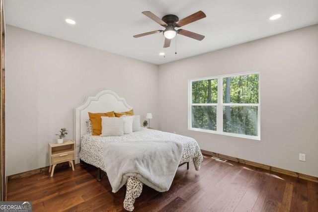 1968 Newport Drive, Ellijay, GA 30540