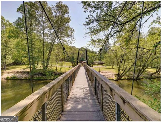 1968 Newport Drive, Ellijay, GA 30540
