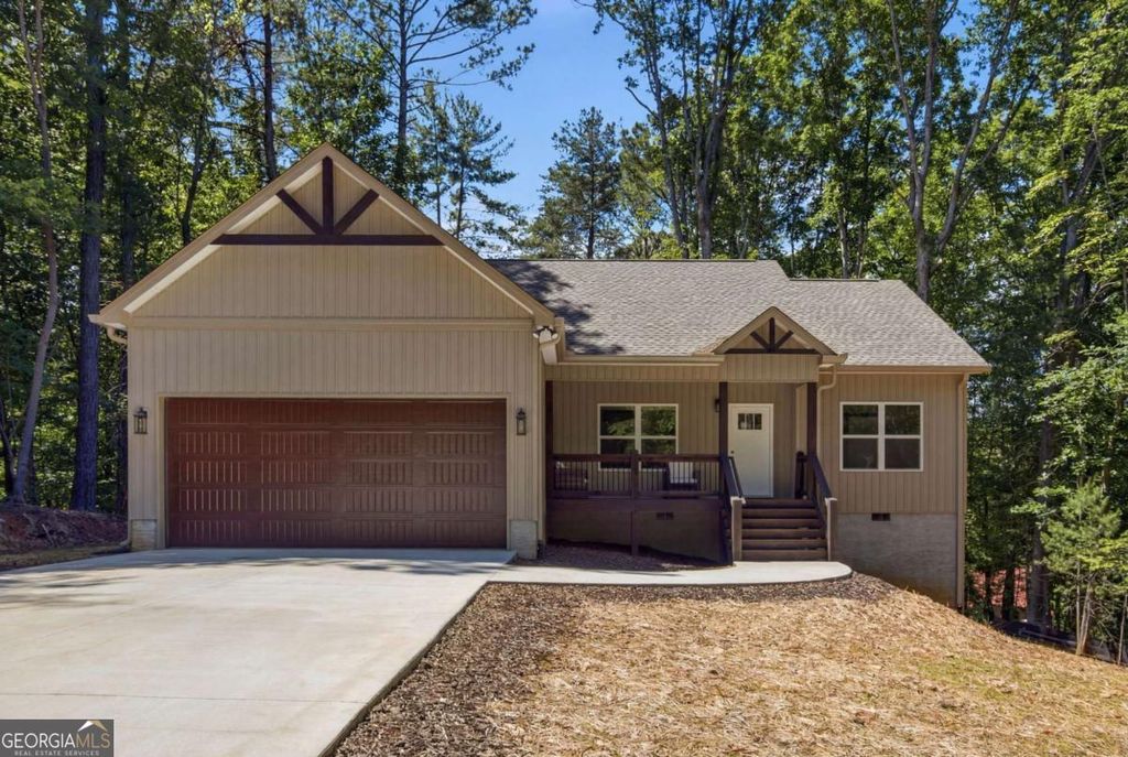 1968 Newport Drive, Ellijay, GA 30540