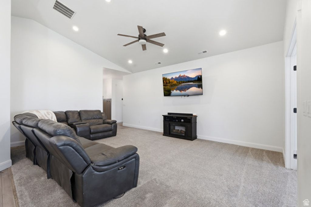 Image 12 of property listing at 117 E EAGLE WAY, Preston, ID 83263