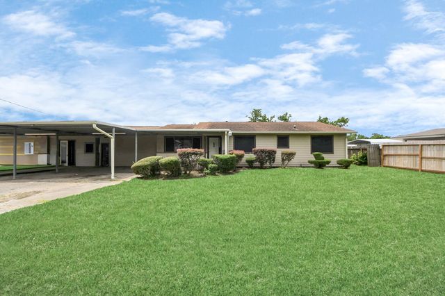 6410 Storey Drive, Houston, TX 77396