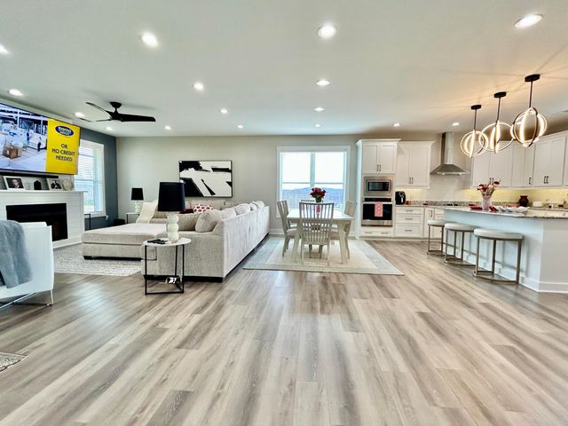 21 Hobart Lane, Nancy, KY 42544