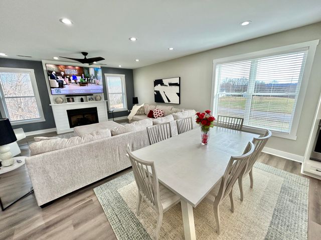 21 Hobart Lane, Nancy, KY 42544