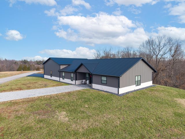 21 Hobart Lane, Nancy, KY 42544