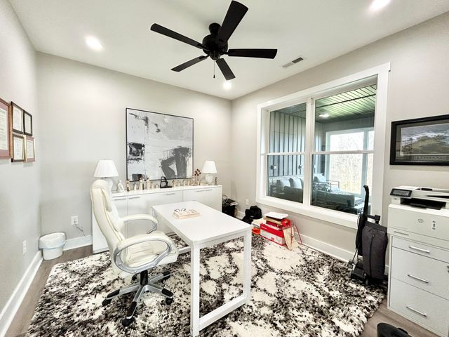 21 Hobart Lane, Nancy, KY 42544