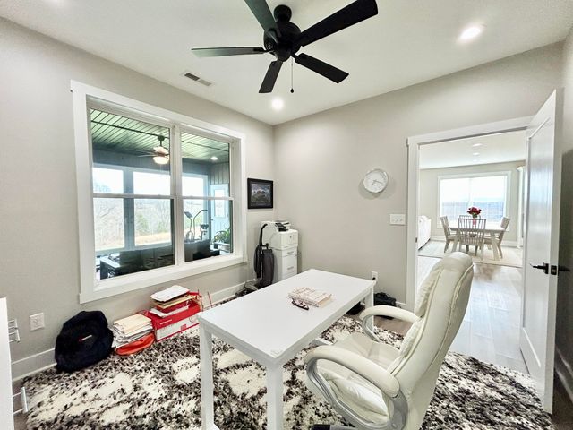 21 Hobart Lane, Nancy, KY 42544