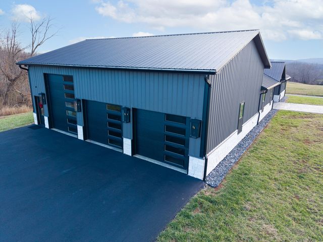 21 Hobart Lane, Nancy, KY 42544