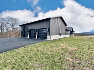 21 Hobart Lane, Nancy, KY 42544