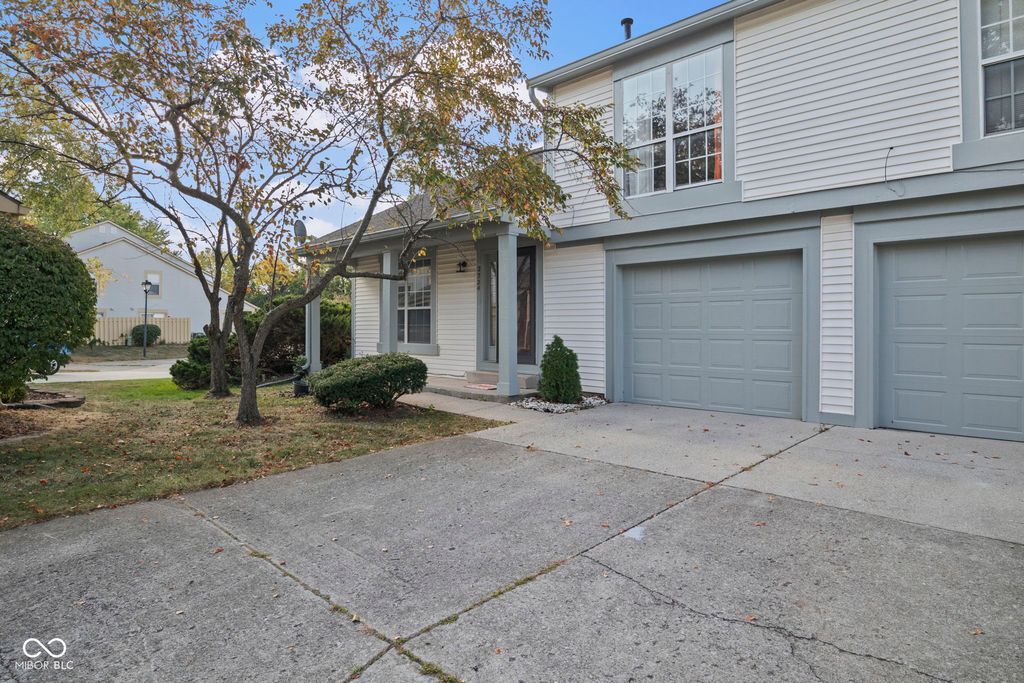 2524 Chaseway Court, Indianapolis, IN 46268