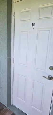 3260 NE 19th Ave 16, Oakland Park, FL 33306