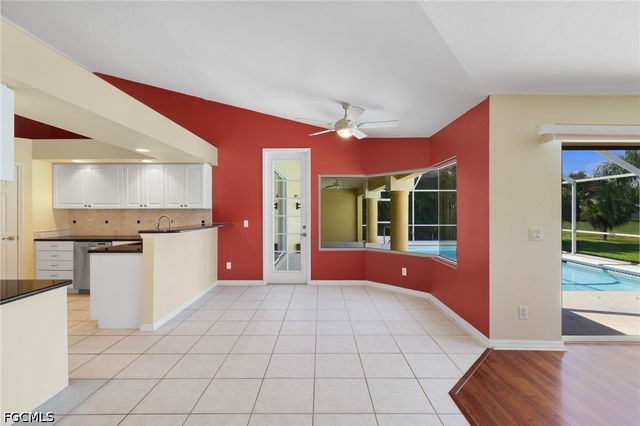 20710 Groveline CT, Estero, FL 33928